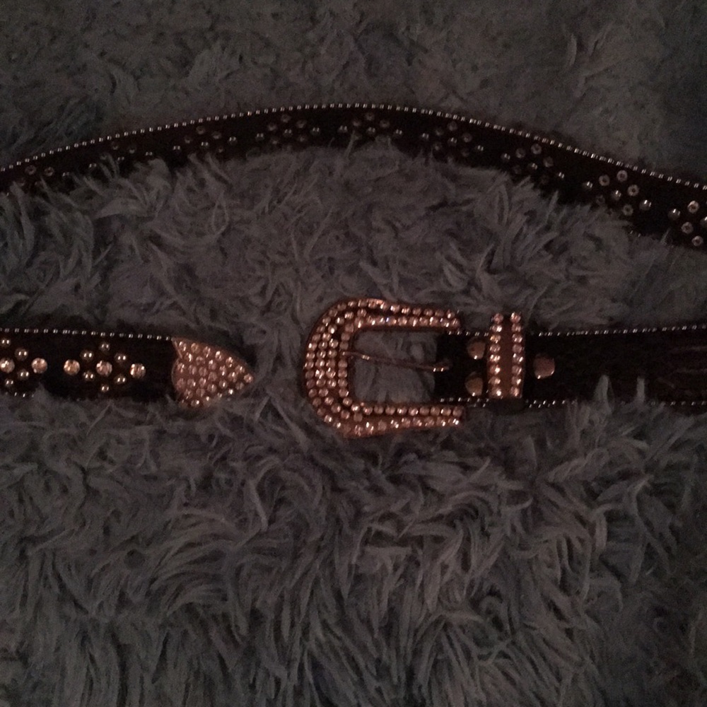 Black snakeskin bedazzled belt